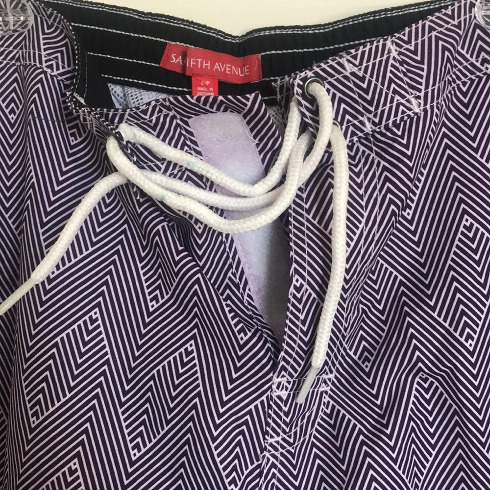 Saks Fifth Avenue Swim Trunks Men’s Size Small